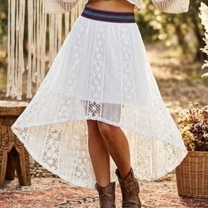 Boho White Lace Skirt Patterned Waist Band SZ L